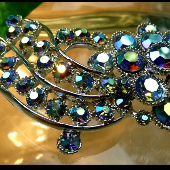 BSK VINTAGE DESIGNER SIGNED 3" BLUE AB RHINESTONE FLOWER FLORAL SPRAY PIN,EARRIN - Picture 2 of 11